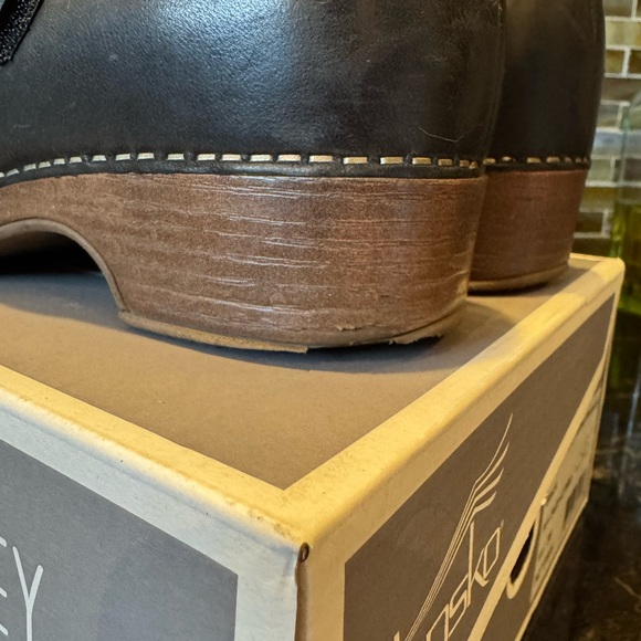 Dansko Black Leather Mary Jane Beatrice. Size 38.(8}. - Picture 5 of 11